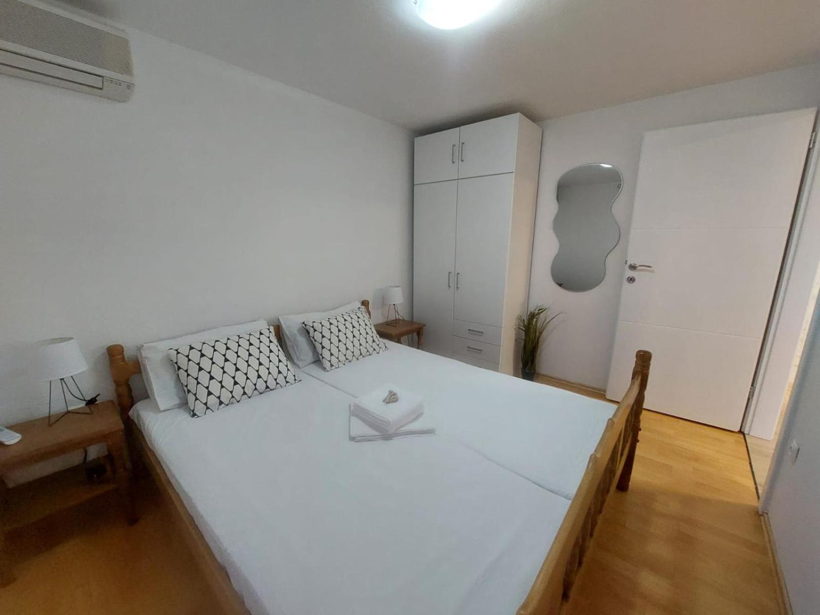 Apartman Luka Klenovica Exterior photo